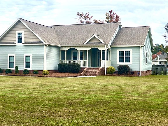 Large .98 acre lot.