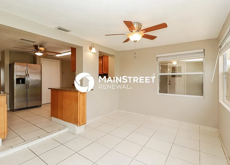 3904 Elmwood Dr — Photo 5
