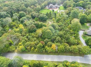 4 Heatherwood Ln #Q, Quogue, NY 11959