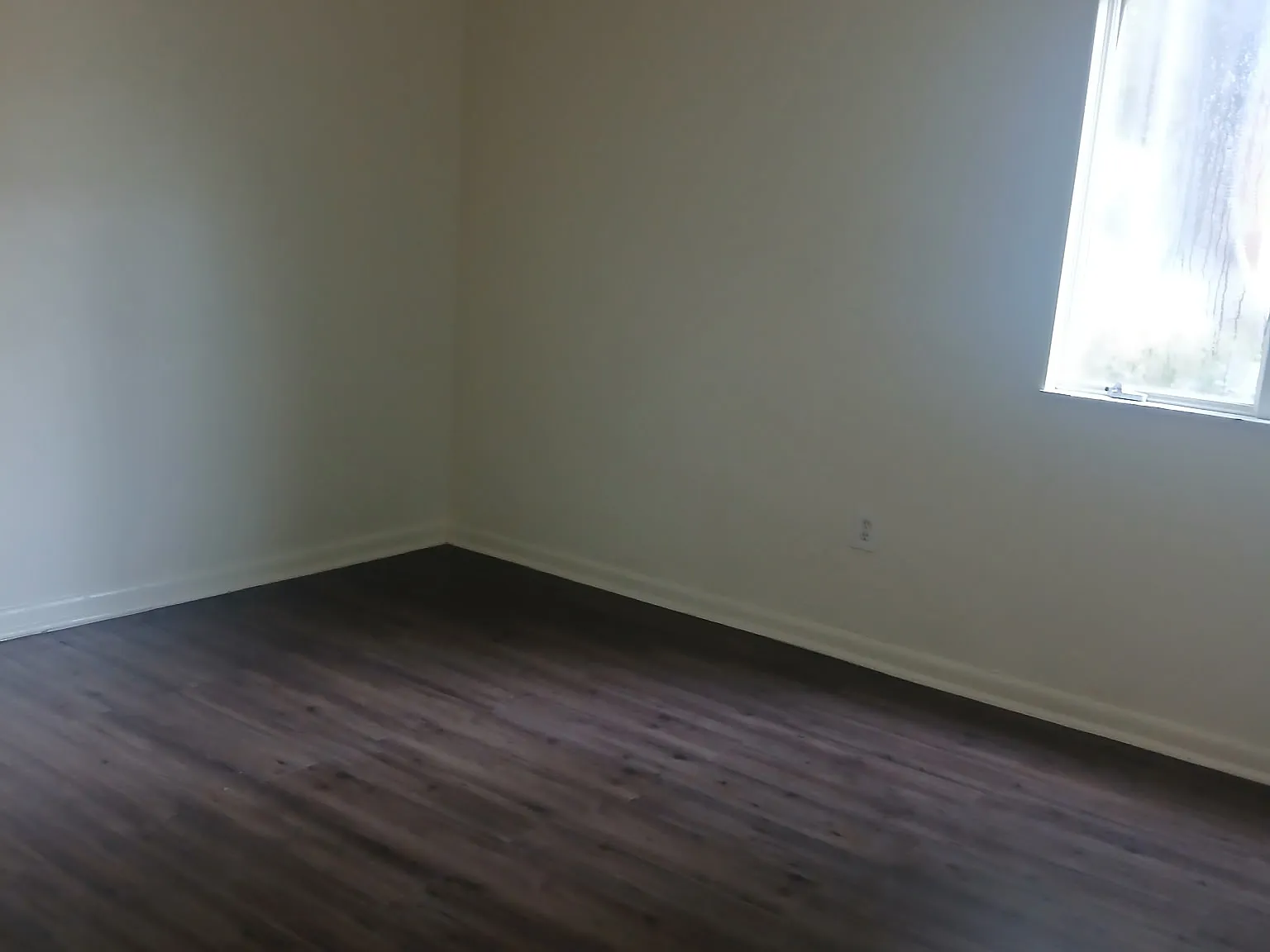 4805 Glenway Ave — Photo 3