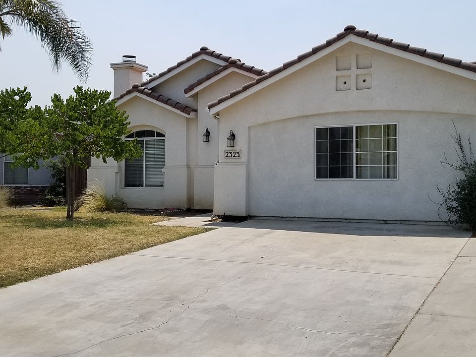 2nd image of 2323 W Delta Ave