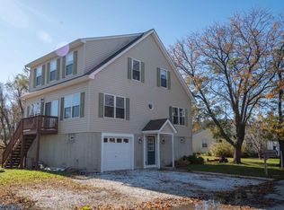 8351 Bletzer Rd, Baltimore, MD 21222