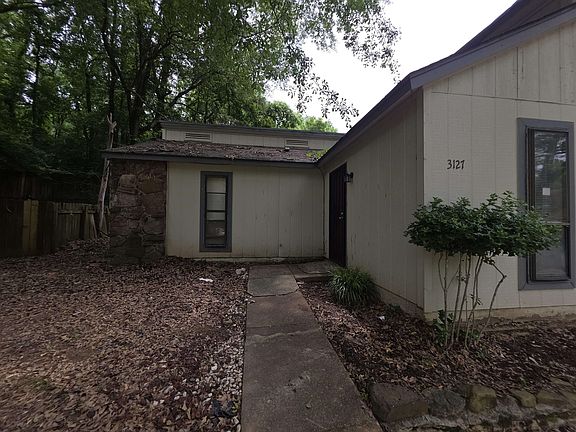 3rd image of 3127 Chandler St