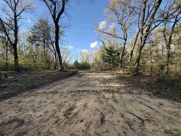 W1336 Arbor Lake N Drive, Lyndon Station, WI 53944