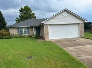 750 Cherub Dr, Conway, AR 72034