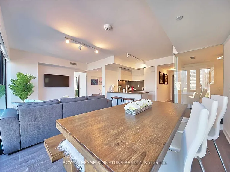 188 Cumberland St #1004 — Photo 5