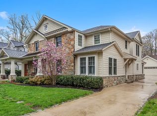 8021 Aberdeen Rd, Bethesda, MD 20814