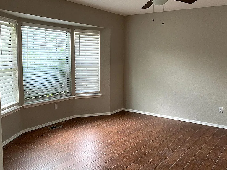 1204 Ironrock Dr — Photo 15
