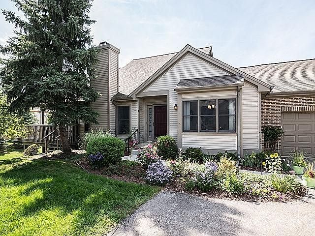 1st image of 558 Galen Cir