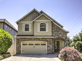 11296 NW Brookstone Ct, Portland, OR