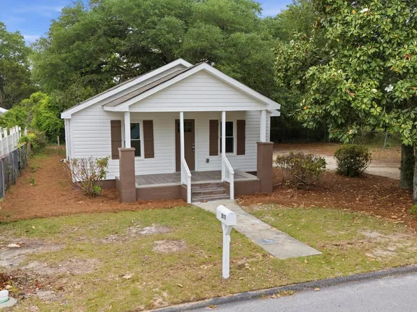 2517 Thomas St, Camden, SC 29020