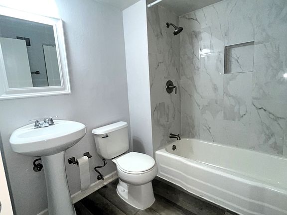 5th image of 5602 Dewey Ave APT 1