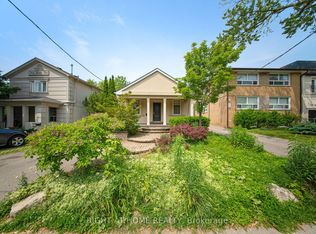 170 Queens Ave, Toronto, ON M8V2N9