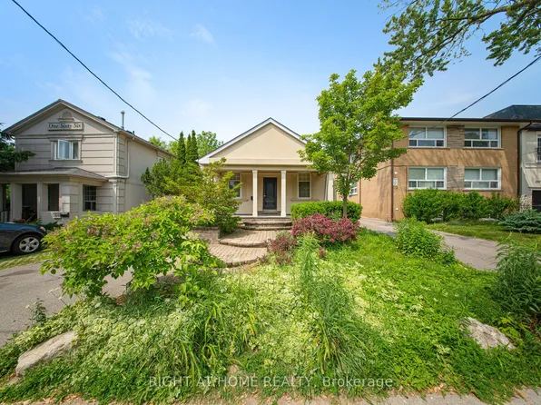 170 Queens Ave, Toronto, ON M8V 2N9