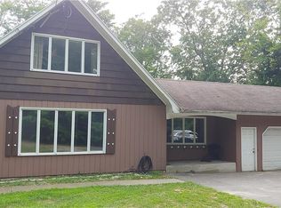 173 Quaker Farms Rd, Oxford, CT 06478