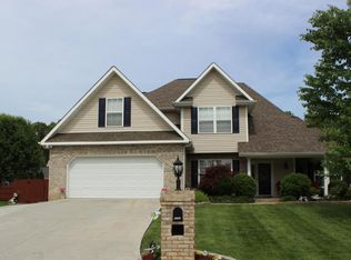 7040 Ghiradelli Rd, Knoxville, TN 37918