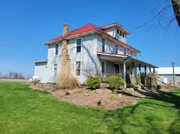 1250 Glenway Ave NW, North Lawrence, OH 44666