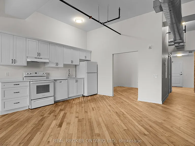 150 Mill St #116 — Photo 13