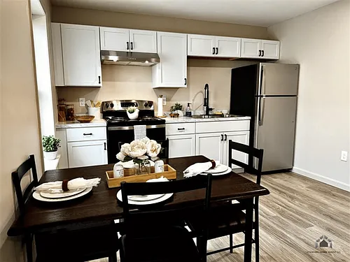 20 Turner Ave Photo 1