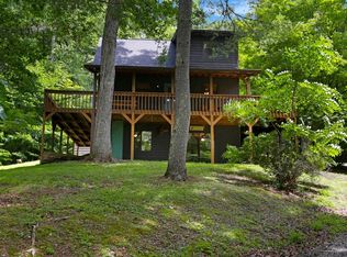 2573 Myers Chapel Rd, Hayesville, NC 28904
