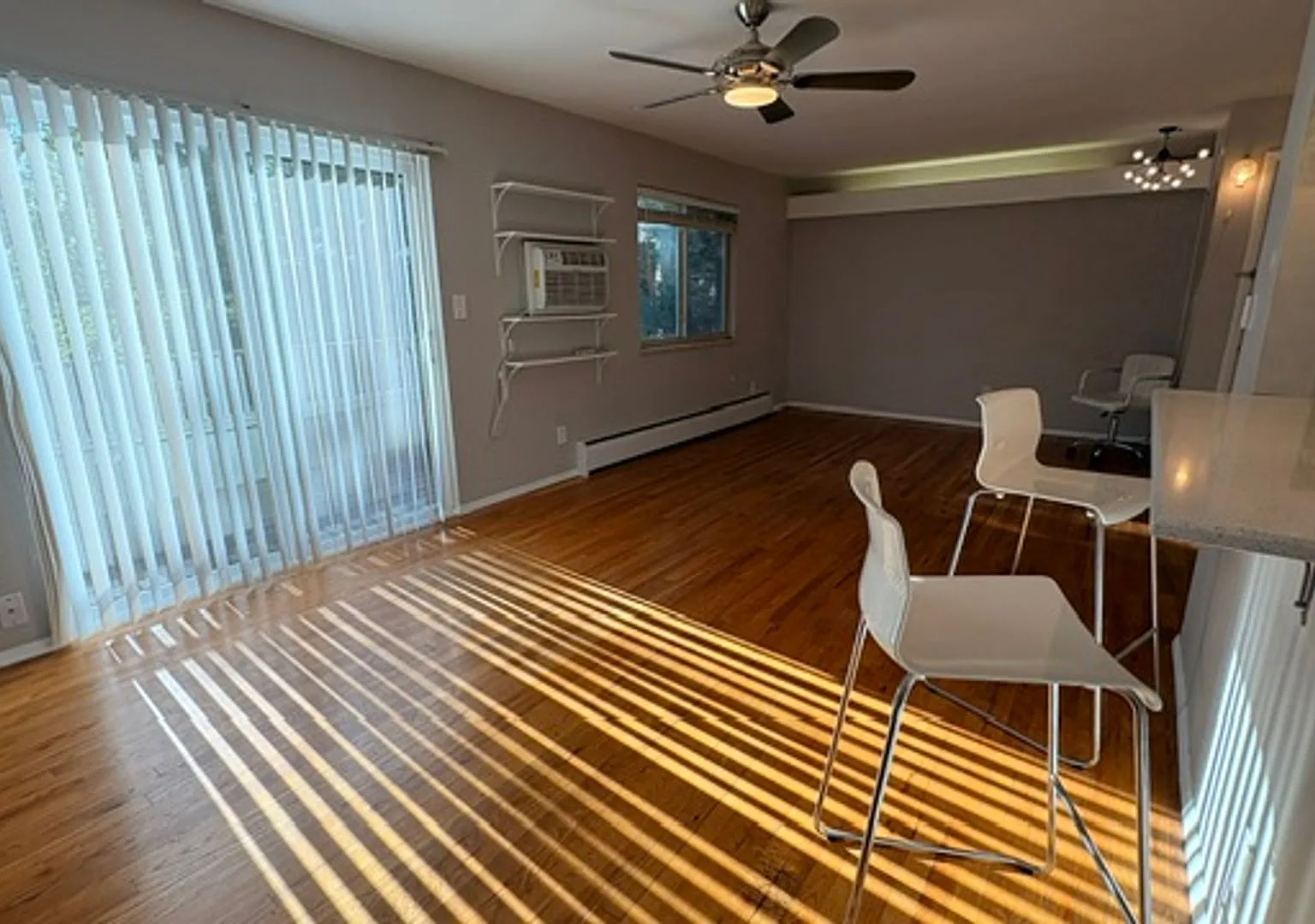 Beautifully Upgraded 2Bedroom Condo Now Available! — Photo 2