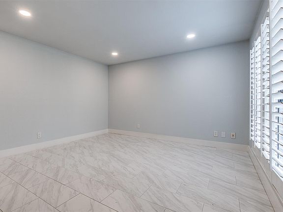 3rd image of 3935 Buena Vista St Unit F
