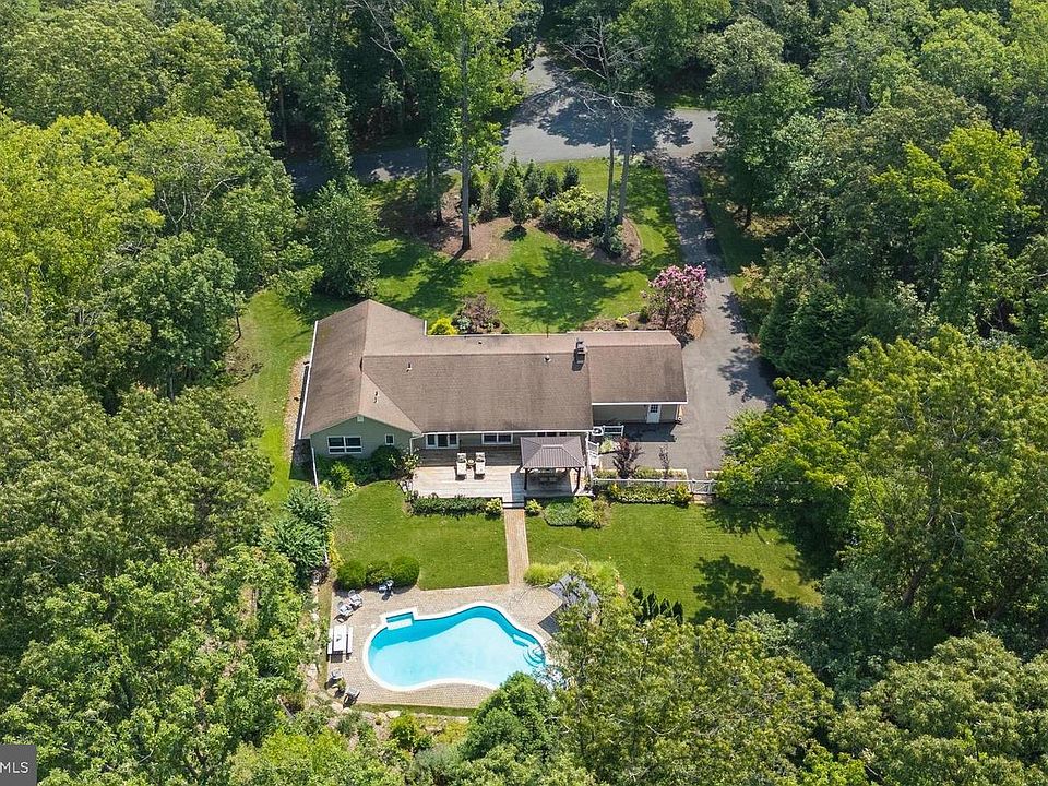 1st image of 668 Santa Maria Ln