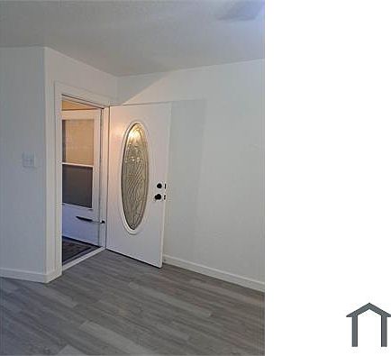 2nd image of 627 Jamie Sue Dr
