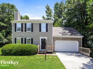 1301 Charter Oaks Ln, Lawrenceville, GA 30046