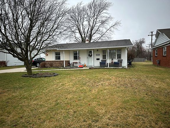 2nd image of 2036 Willowood Dr S