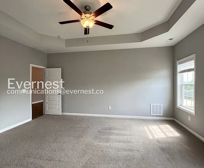 1105 Prospect Ct — Photo 14