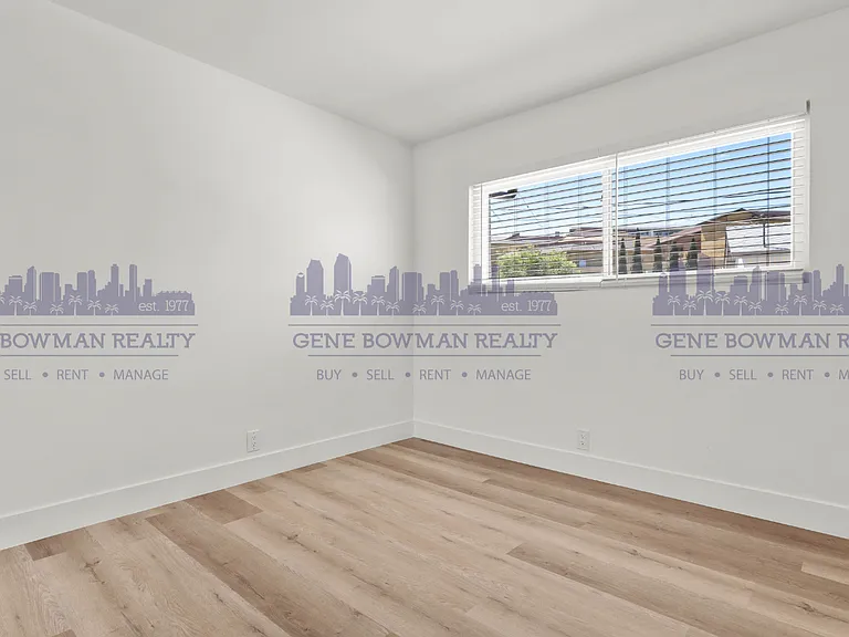 2409 Fleetwood St — Photo 4