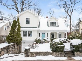 95 Maywood Rd, New Rochelle, NY 10804