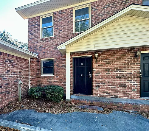 28 Highland Ave Photo 1
