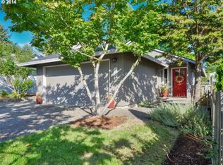 13067 SW Carr St, Beaverton, OR 97008
