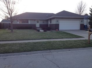593 N Jackson Ave, Bradley, IL 60915