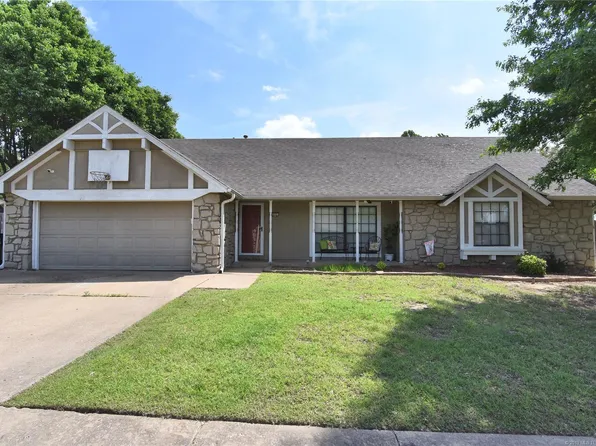8731 N 121st Ave E, Owasso, OK 74055