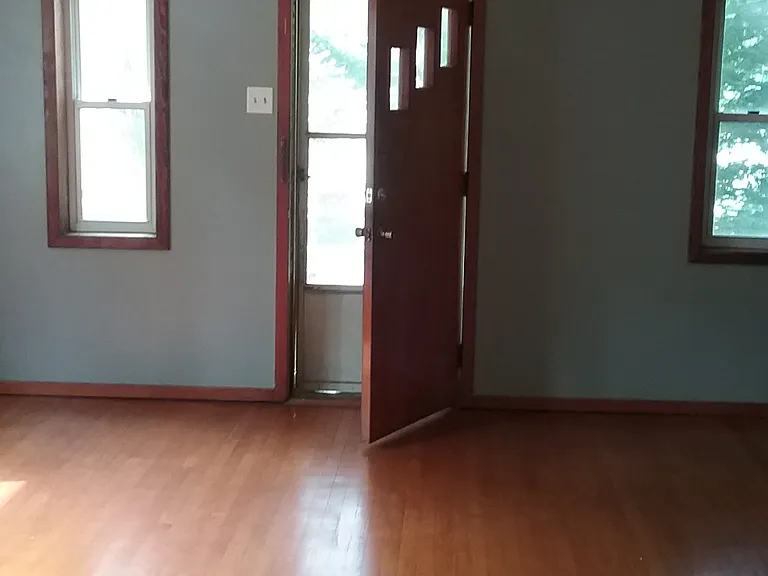 621 Hite St — Photo 2