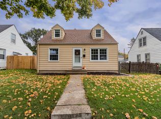 3726 N 99th St, Milwaukee, WI 53222