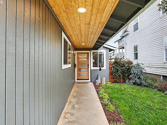 2nd image of 3709 SE 65th Ave