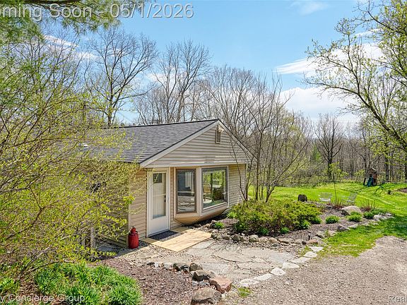 2nd image of 6637 Joy Rd