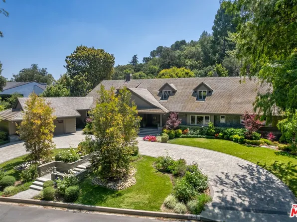 15946 Woodvale Rd, Encino, CA 91436