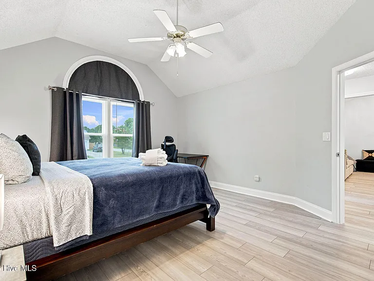 7228 Quail Woods Rd — Photo 23