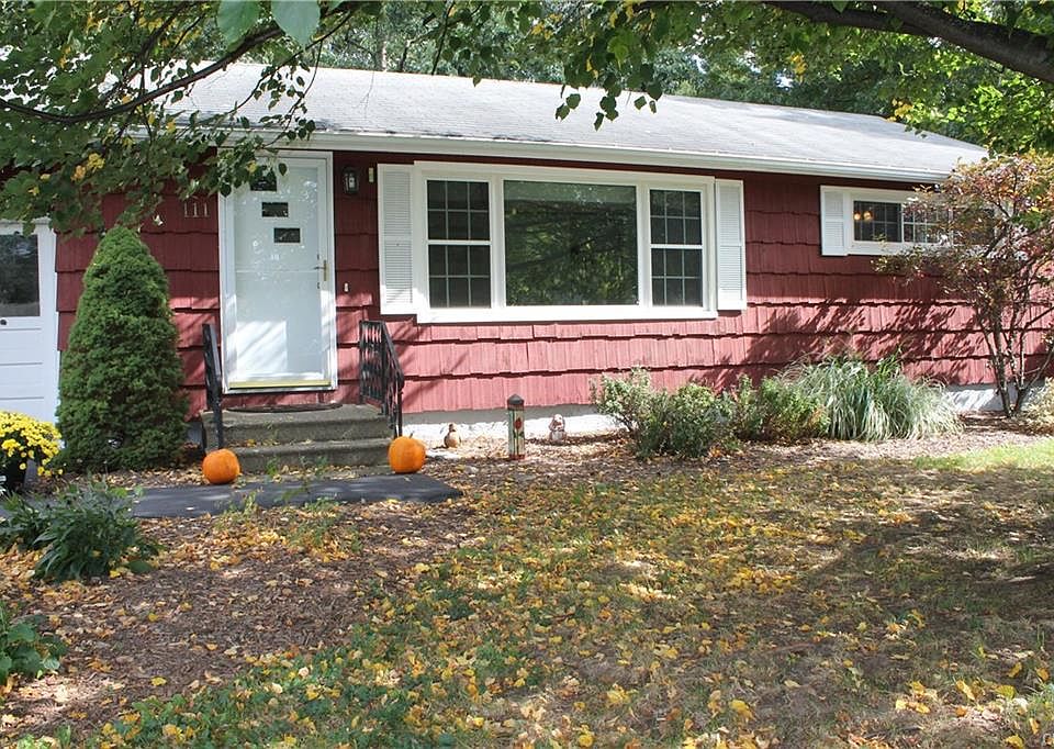 1st image of 111 Greystone Dr