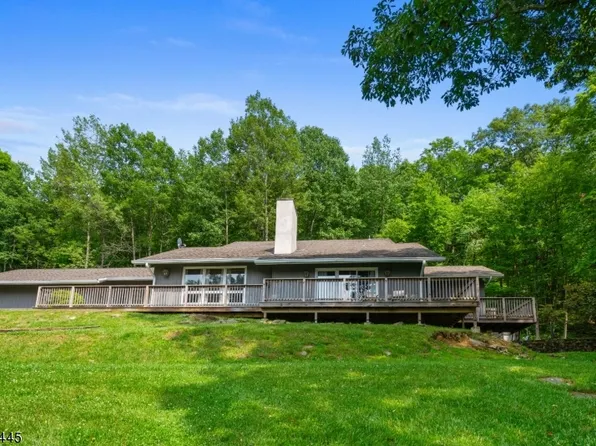 25 Ely Ln, Sparta Twp., NJ 07871