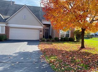 1174 Napa Rdg, Dayton, OH 45458