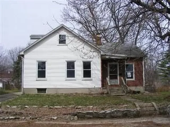 1819 Fieldstone Dr, Dayton, OH 45414