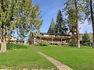 448 Singing Waters Rd, Winchester, OR 97495