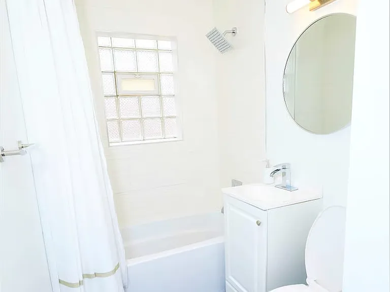 14434 Avalon Ave — Photo 10