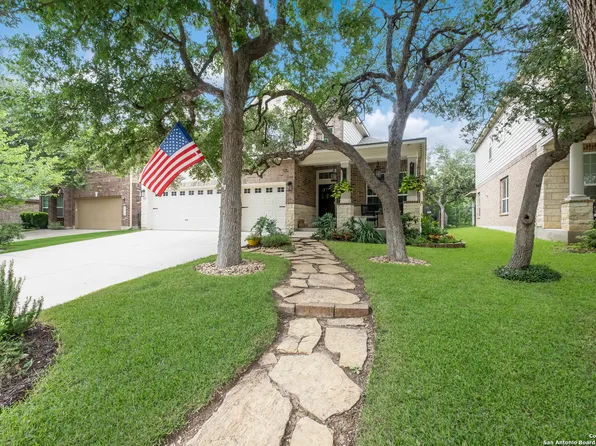 10627 Larch Grove Ct, Helotes, TX 78023